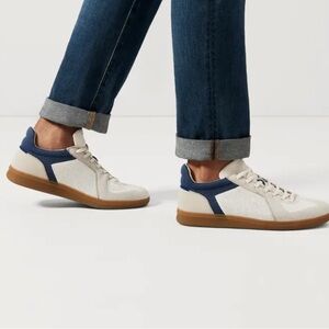 Rothy’s The RS01 Sneaker in Hudson navy and cream size 13